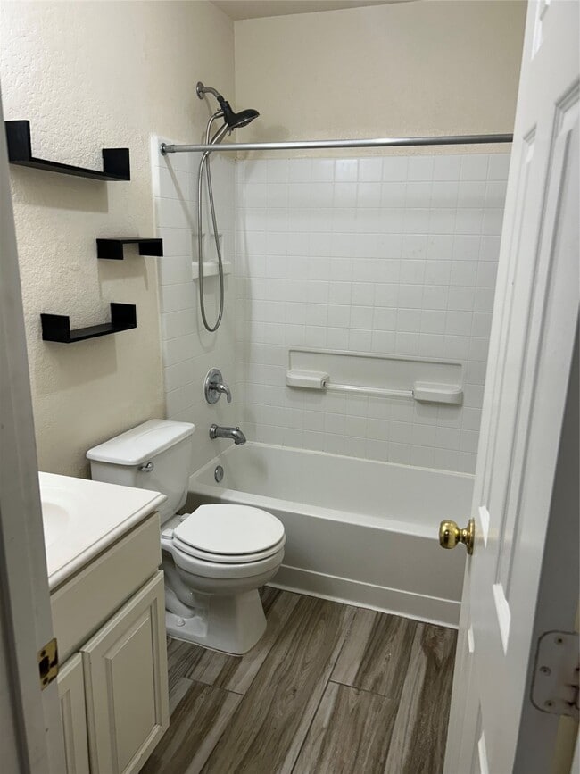 Building Photo - 4035 Cary Creek Dr