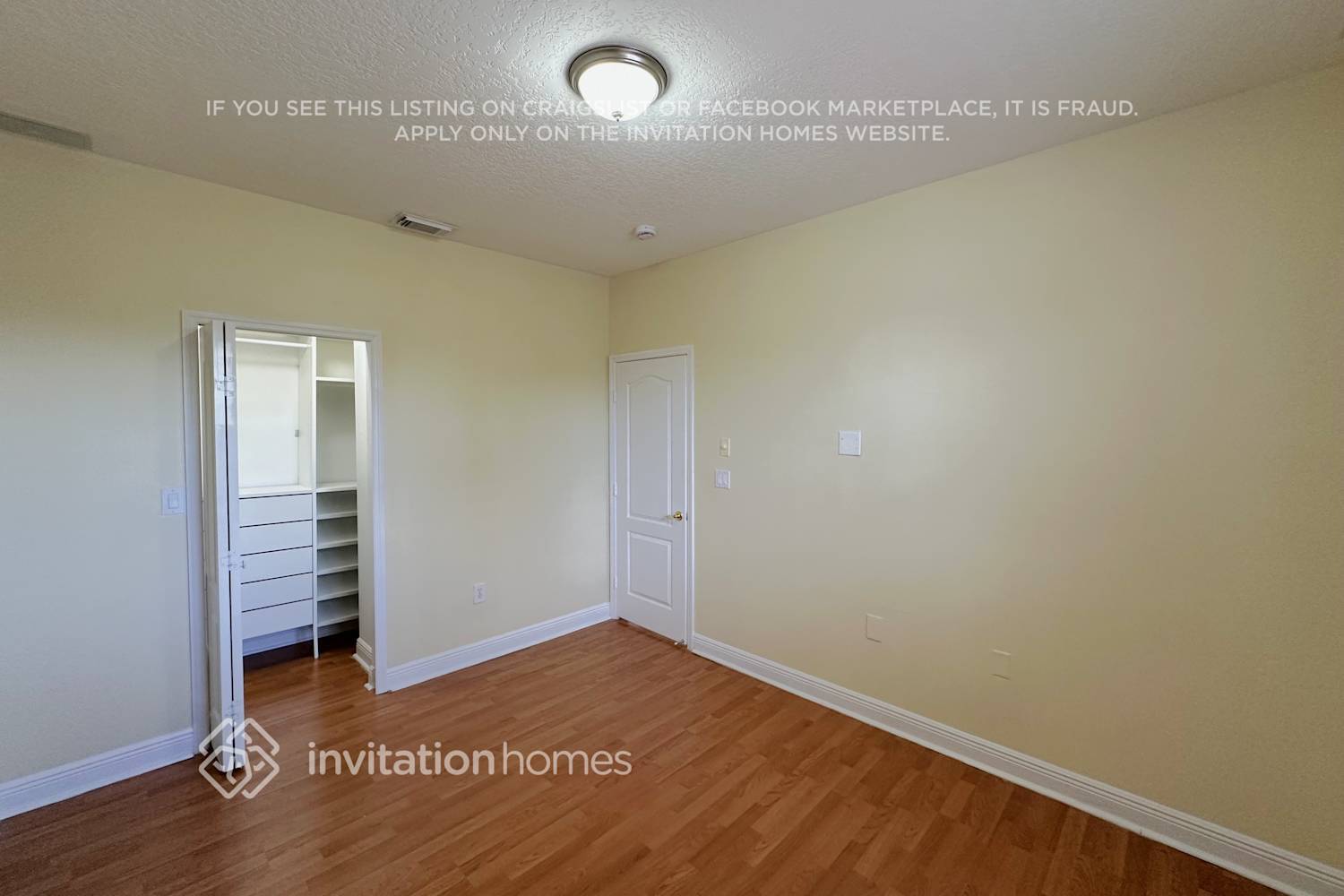 Building Photo - 6243 SW 158th Ave