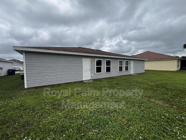 Building Photo - 18319 Gibraltar Ln