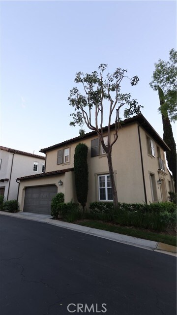 Building Photo - 28 Arborside