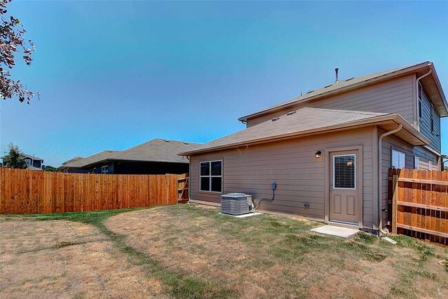 Building Photo - 10404 Hatton Ln