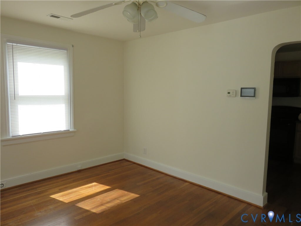 Building Photo - 2120 Shirleydale Ave