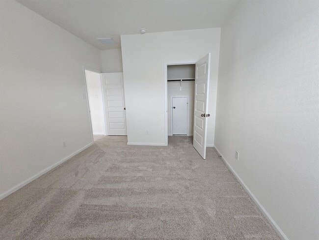 Building Photo - 4226 Freeboard Ln