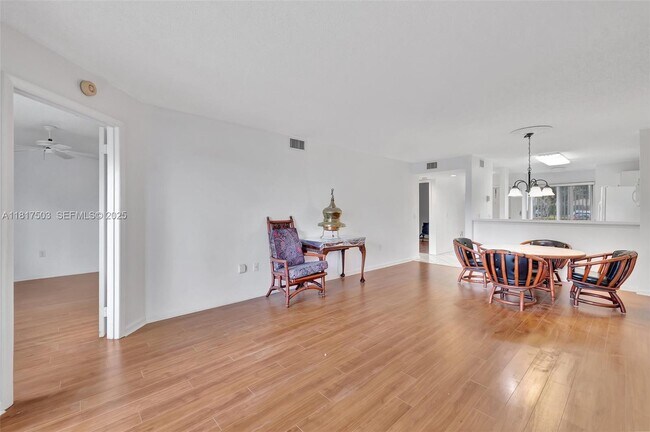 Building Photo - 7711 Trent Dr