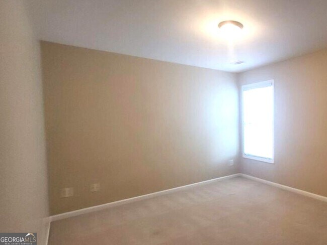 Building Photo - 2123 Worrall Hill Dr