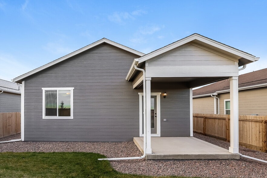 Building Photo - 9476 Yampa Ct