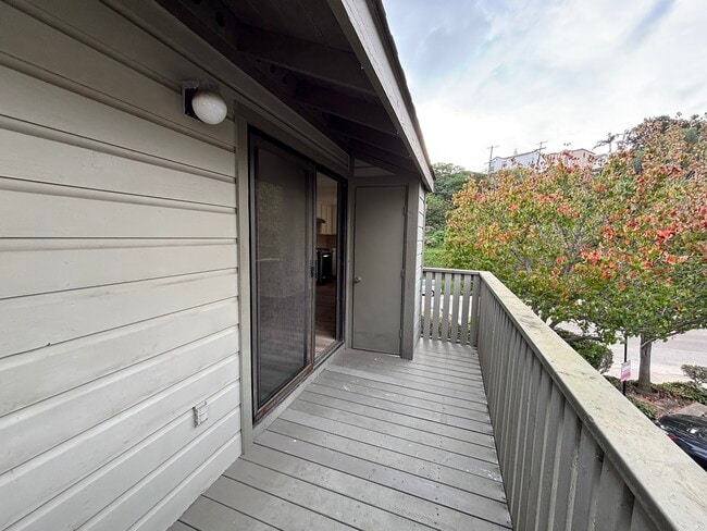 Building Photo - 3435 Reynard Way