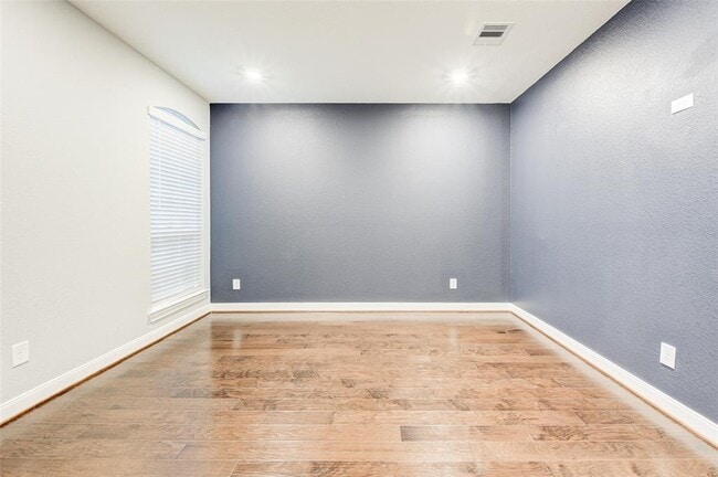 Building Photo - 14017 Northline Lake Dr