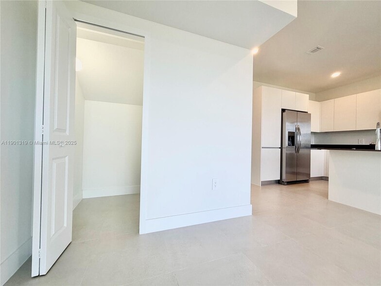 Building Photo - 19113 SW 344th Ter