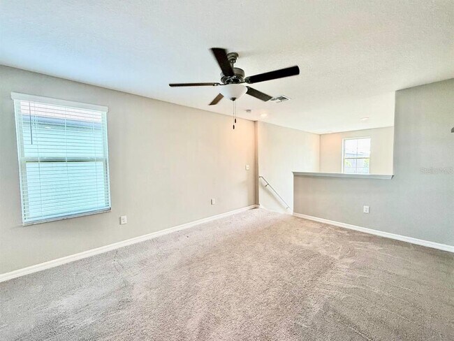 Building Photo - 1036 Royal Empress Dr