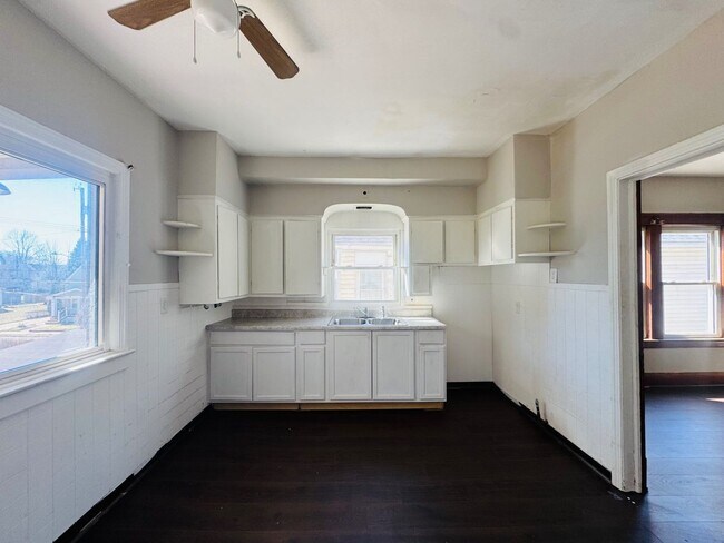 Building Photo - 7406 Ottawa Rd