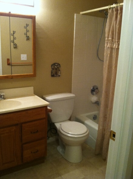 Building Photo - 26940 176 Pl SE