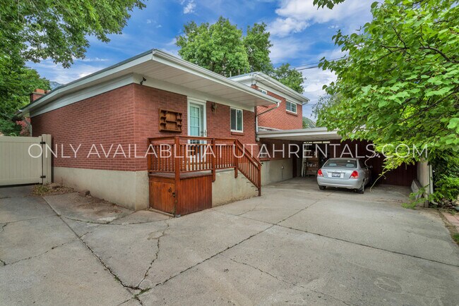 Building Photo - 4270 S Monarch Way