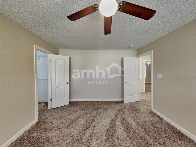 Building Photo - 5647 James Blair Dr