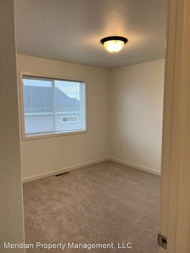 Building Photo - 4 br, 2 bath House - 5551 Lori Lane W