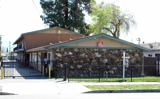 Primary Photo - H Street Apartments