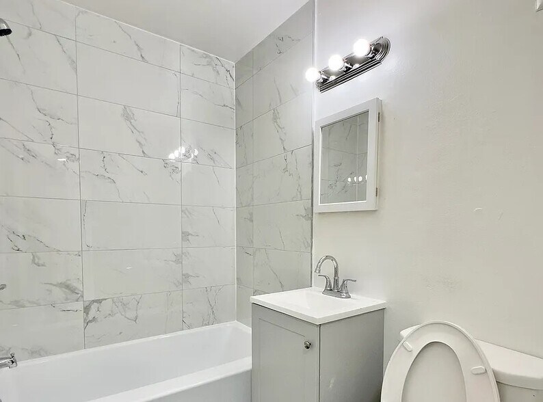 Building Photo - 1918 N Arkansas Ave