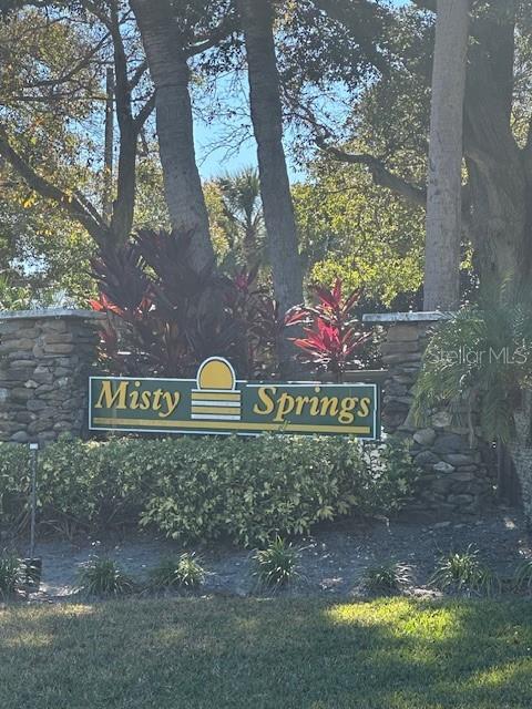 Building Photo - 2683 Sabal Springs Cir