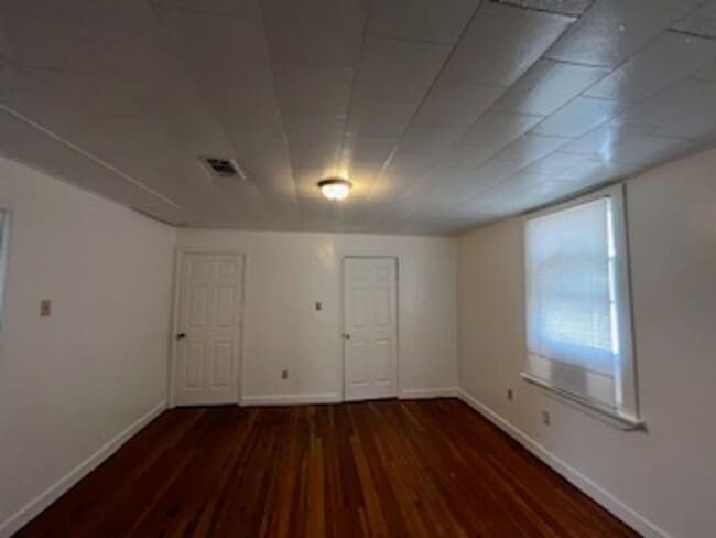 Building Photo - Biloxi 3 Bedroom