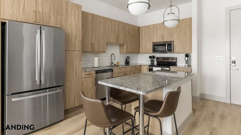 Building Photo - 13701 Montfort Dr