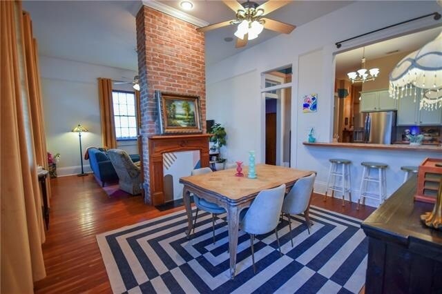 Building Photo - 4427 Annunciation St