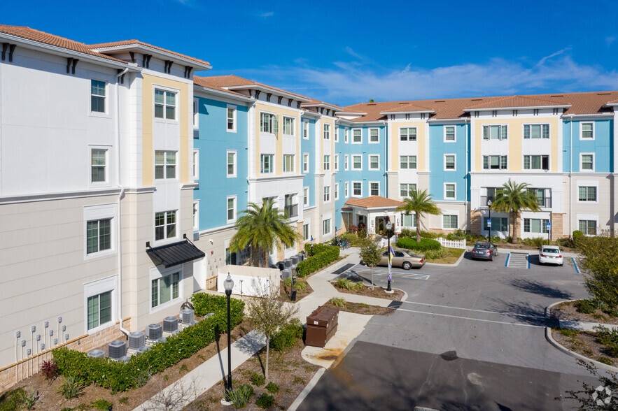 Building Photo - Grand Palms Senior Apartment Homes 55+