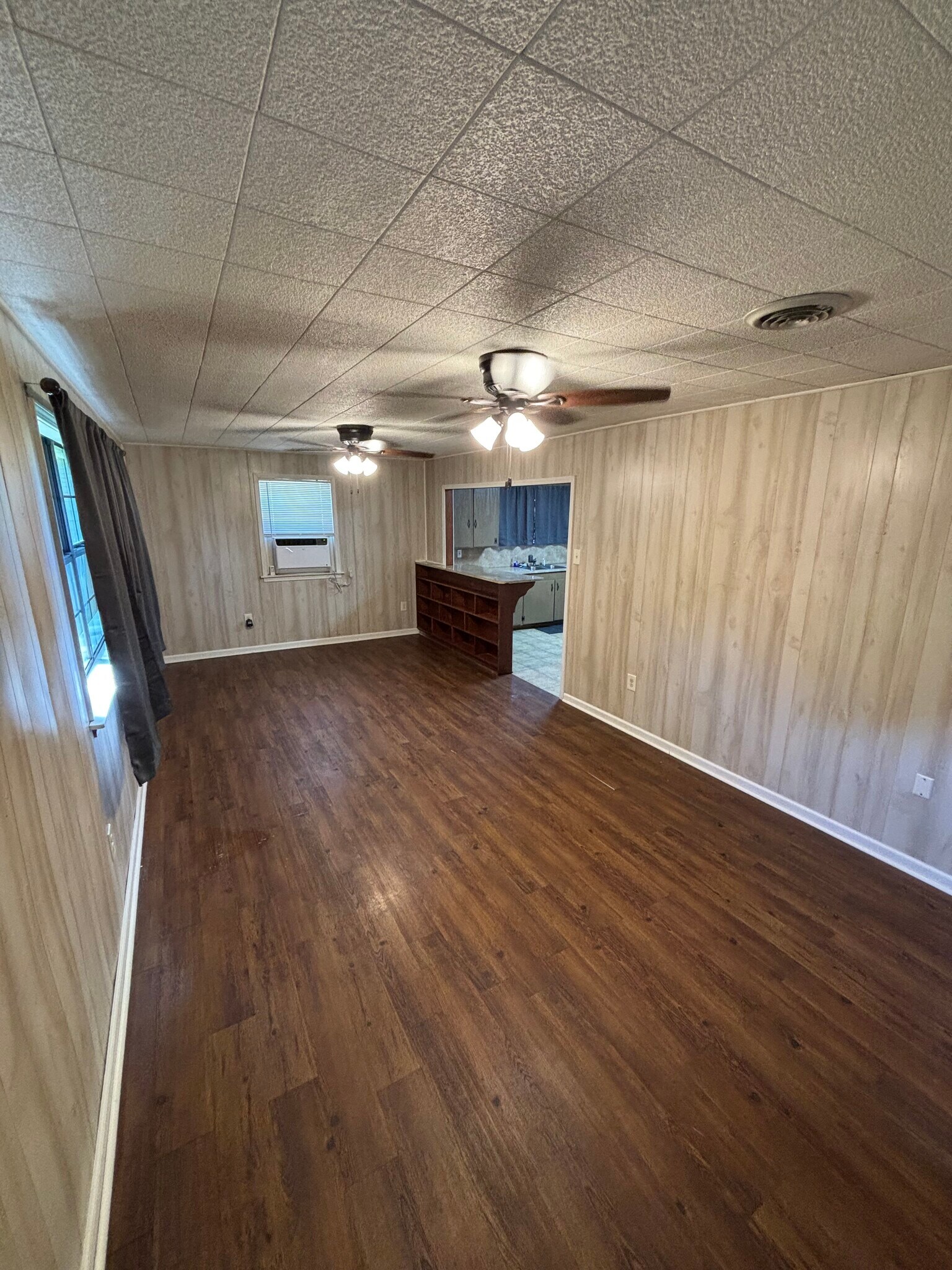 Building Photo - 17415 Sidney rd