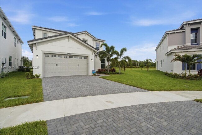 Building Photo - 13895 Spruce Pne Dr
