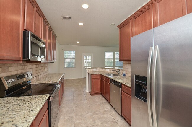 Building Photo - 24542 Folkstone Cir