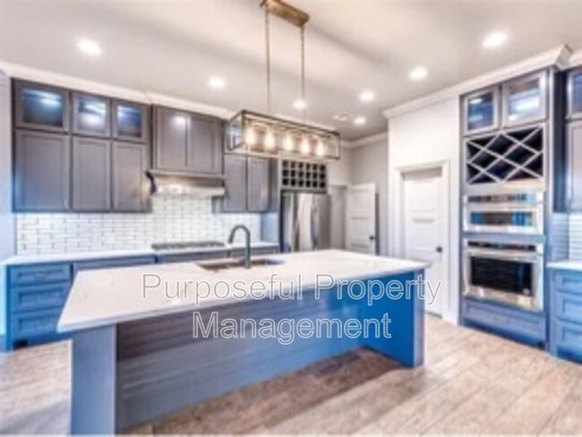 Building Photo - 115 Weaver Rd