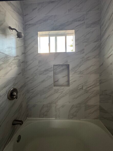 Building Photo - 103 French Ave