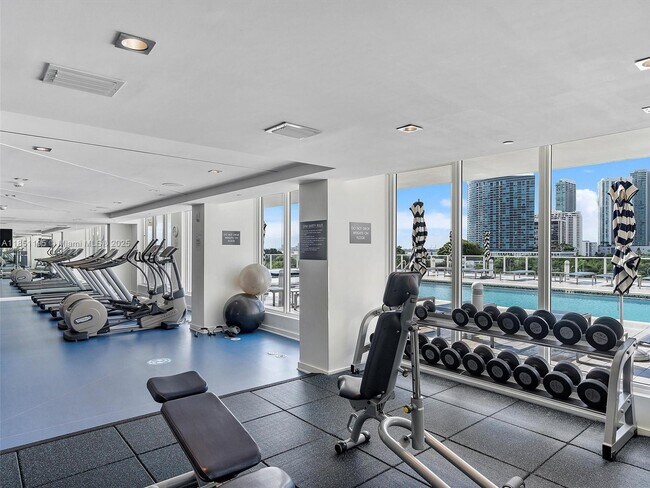 Building Photo - 4250 Biscayne Blvd