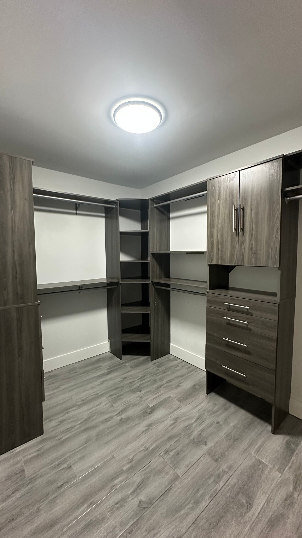 Building Photo - 11015 Tanya St