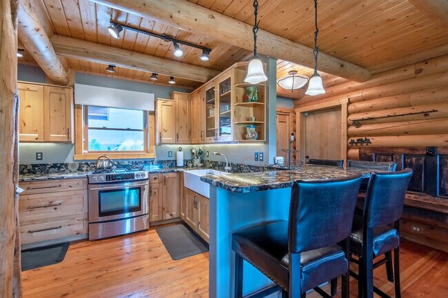 Building Photo - 2477 Middle Teton Rd