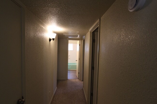 Building Photo - MOVE IN READY! Spacious 4-Bedroom Coconino...