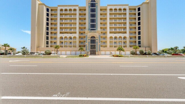Building Photo - 754 Carlsbad Dr