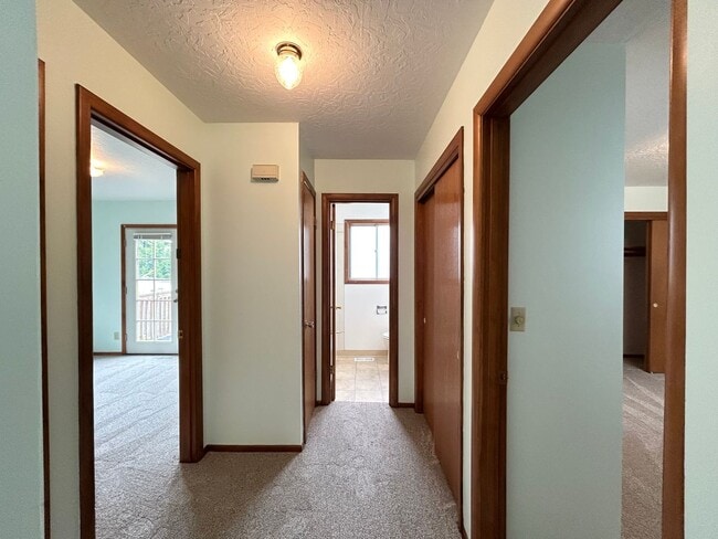 Building Photo - sw114th
