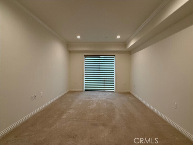 Building Photo - 1598 Long Beach Blvd