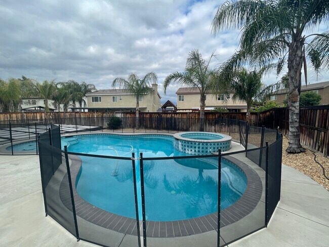 Building Photo - 1974 Arroyo Viejo Dr