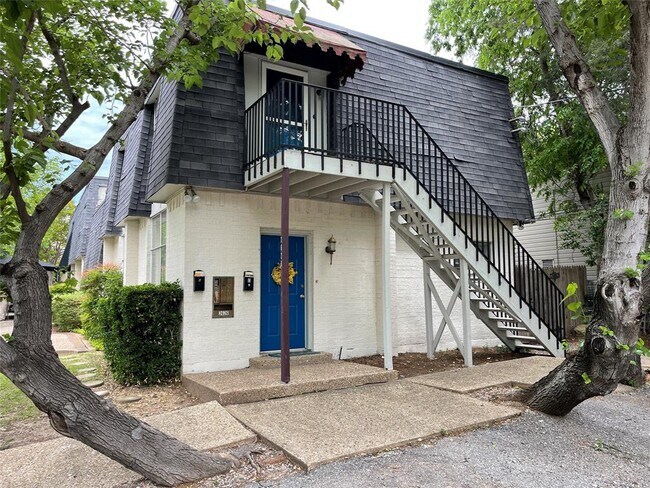 Building Photo - 3626 Prescott Ave
