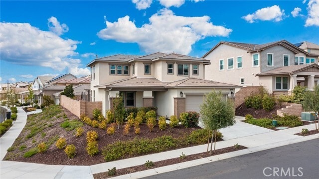 Primary Photo - 39601 Lupine Dr
