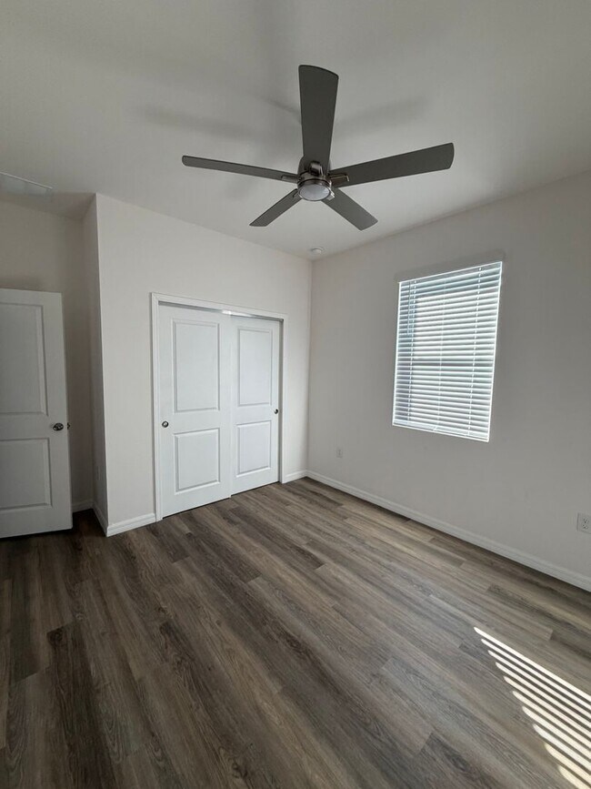 Building Photo - 16368 Branco Dr