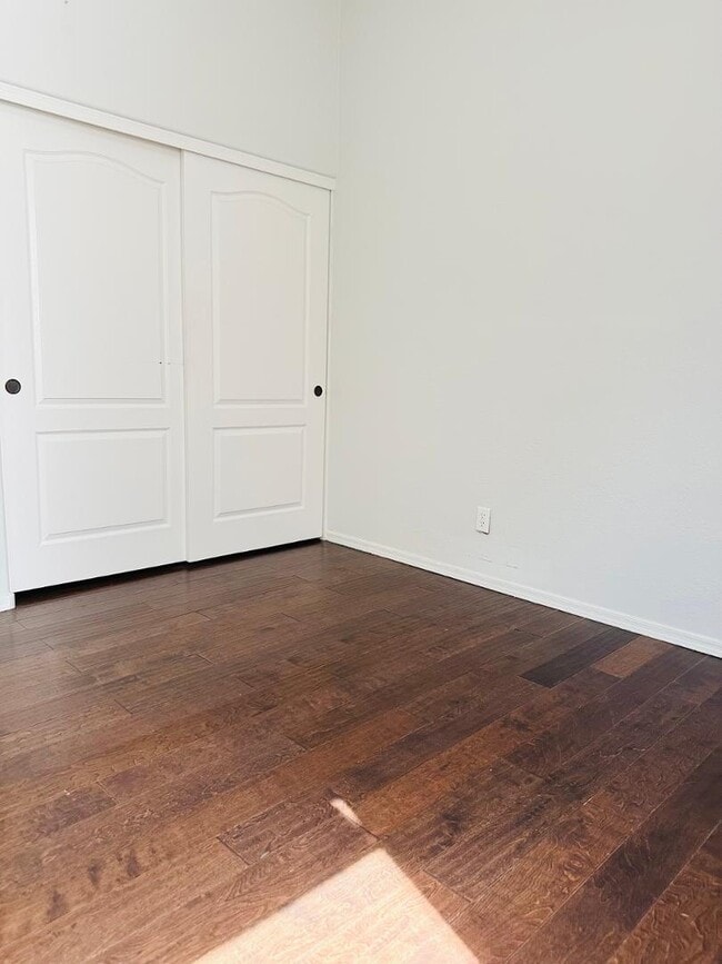 Building Photo - 21546 N 72nd Way