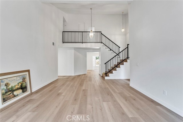 Building Photo - 1107 Cleghorn Dr