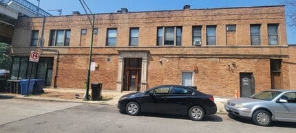 Building Photo - 3420 N Paulina St