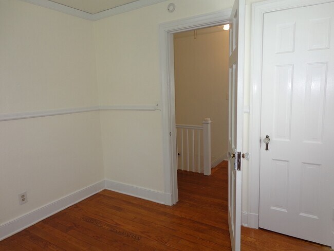 Building Photo - 8804 Semmes Ave
