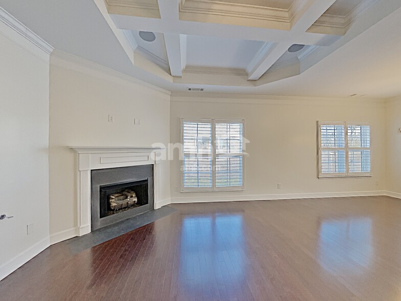 Building Photo - 1172 Frewin St