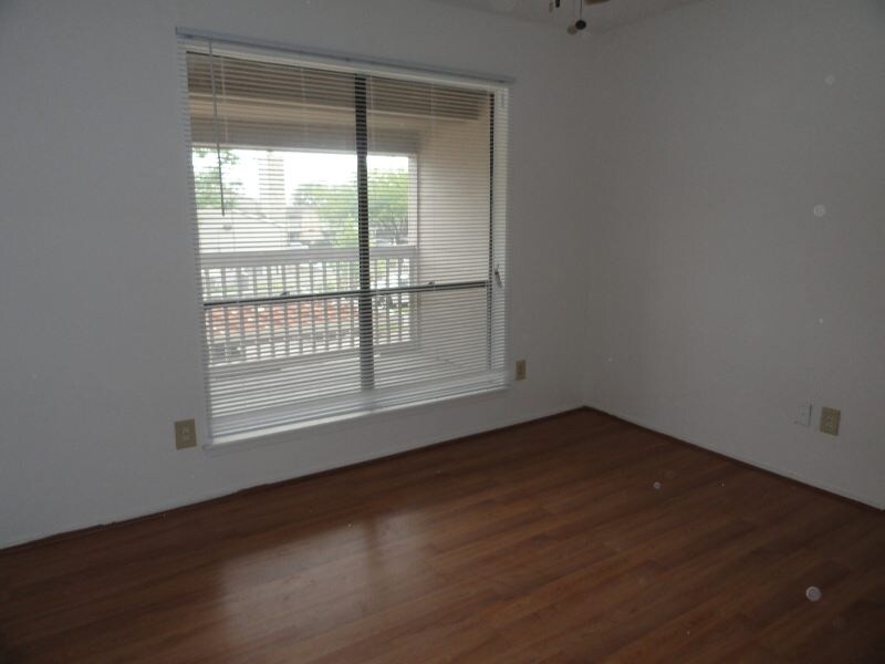 Building Photo - 9522 Pagewood Ln