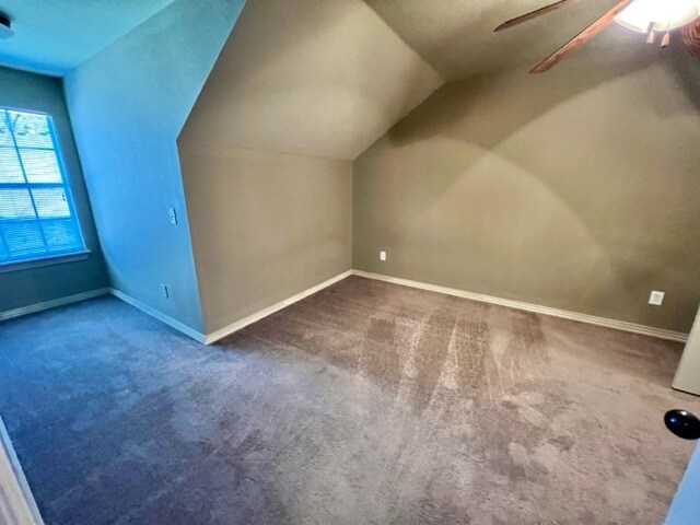 Building Photo - 1961 E Peppervine Dr