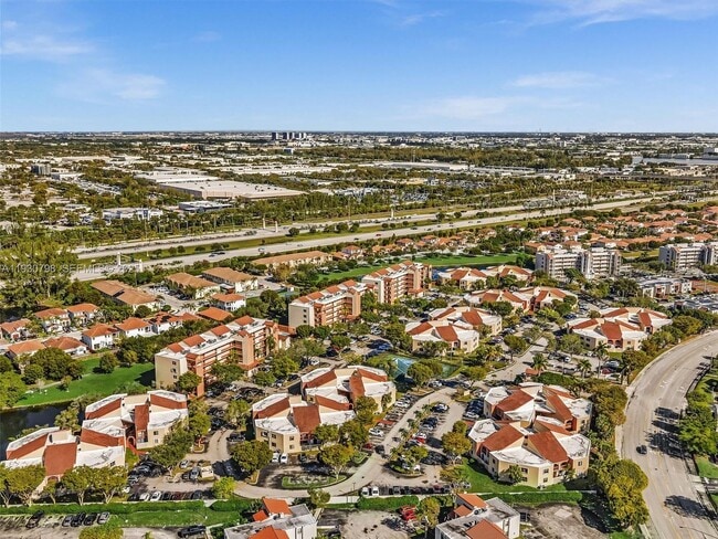 Building Photo - 10241 NW 9th St Cir